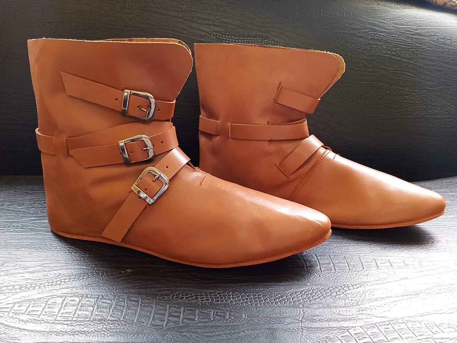 AnNafi Meieval Leather Boots