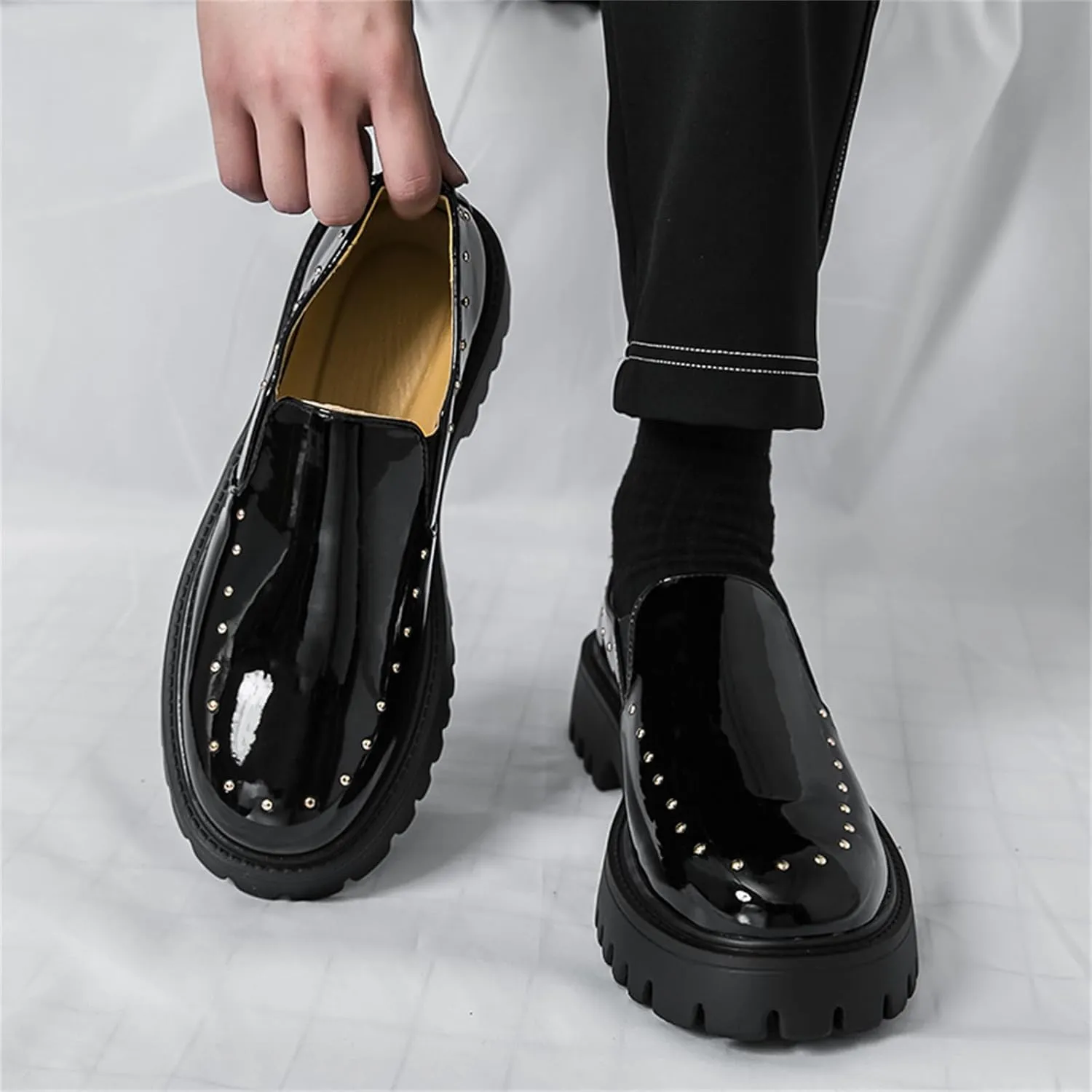 Fashion Sparkly Patent Leather Modern Round Toe Slip On Loafers for Men Lightweight Penny Formal Business Wedding Prom Dress Shoes