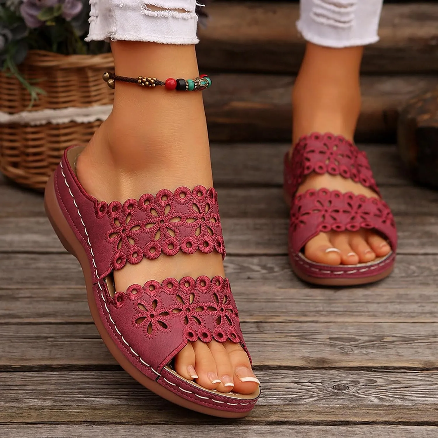 Hollow Sandals for Women 2025 Bohemian Slides Comfortable Arch Support Slip on Boho Beach Slippers