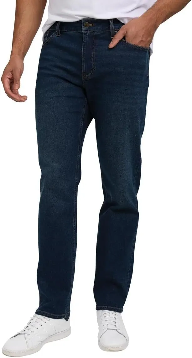 IZOD Men’s Straight Fit Classic 5-Pocket Style Jean