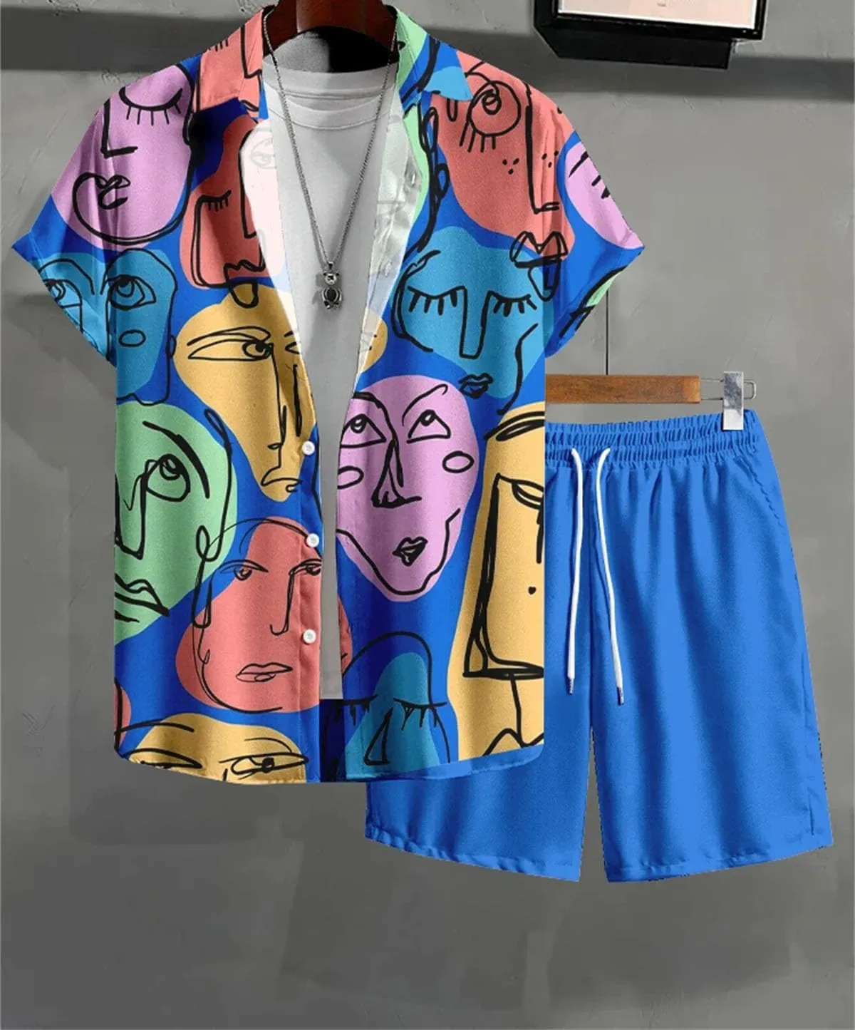 Men's Urban Vacation Set, Street Fashion Short Sleeve & Beach Shorts