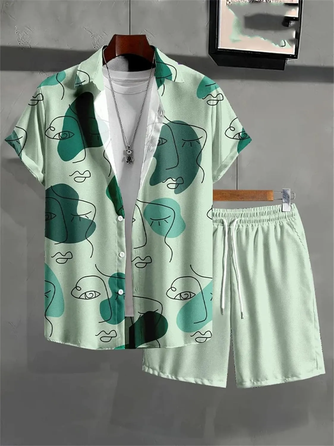 Men's Urban Vacation Set, Street Fashion Short Sleeve & Beach Shorts