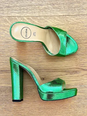 OSCAR LAM VERDE