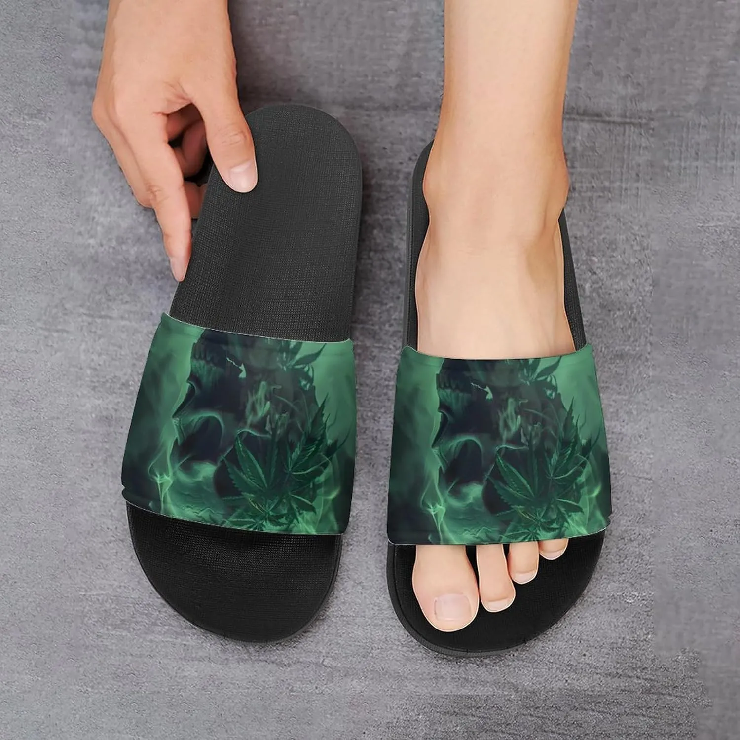 Skull Smoke Weed Home Slippers Non-Slip Open Toe PVC Shower Slippers Sandals for Men Women