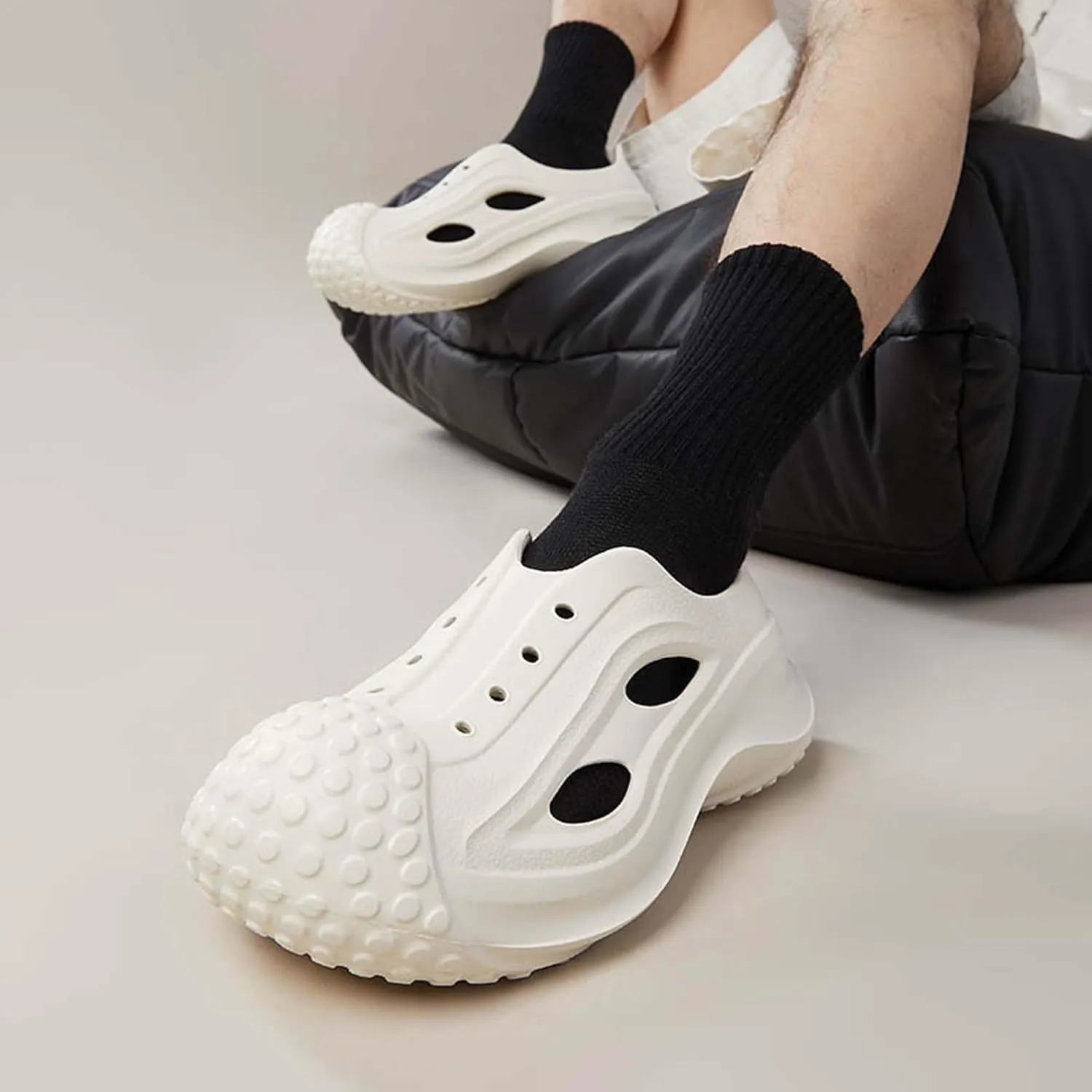 Unisex Fashion Sandals Garden Clogs Shoes Removable insole Arch support sports sandals Slip-on Outdoor Beach Slippers