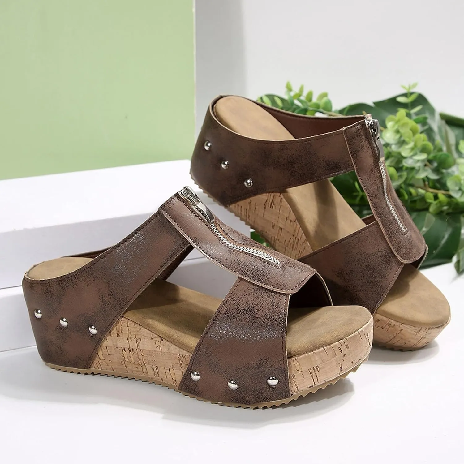 Wedge Sandals for Women Closed Toe Comfortable Dressy Shoes Summer Beach Bohemia Ankle Strap Causal Outdoor Platform with Walking Hollow Design Summer Beach Hiking Casual Wear 2025