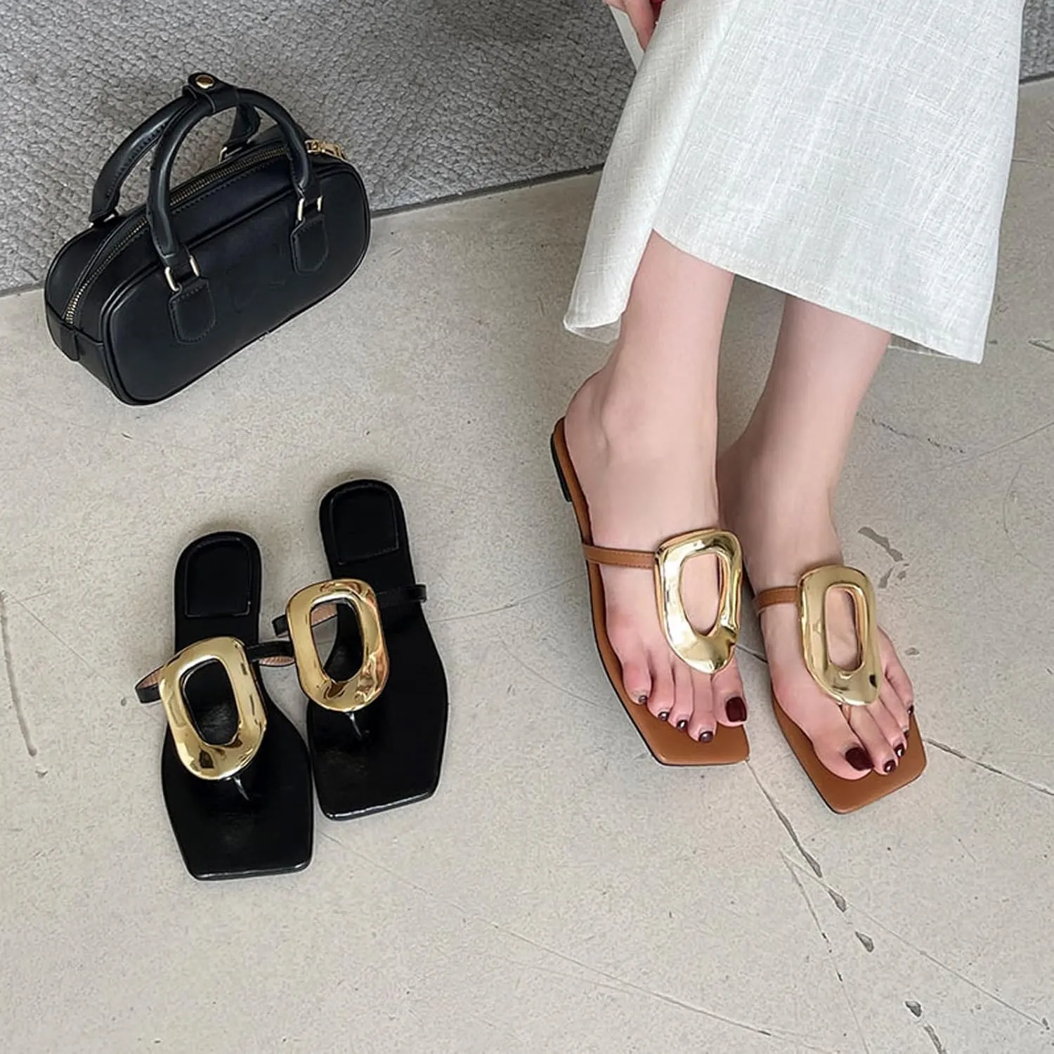 Womens Flat Sandals Summer Square Toe Thong Sandals Beach Comfort Open Toe Slipper Slip on Flat with Metal Decoration