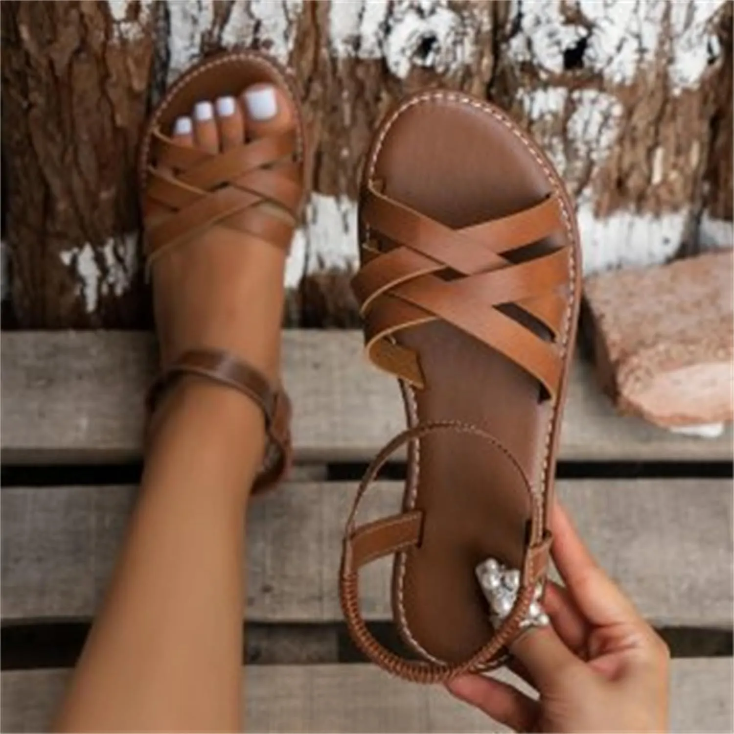 Women's Gladiator Strap Sandals Flat Fisherman Thong Cross Strappy Leathe Casual Woven Braided Sandals Beach Dressy Spring Shoes Summer Comfort Rope Bohemian Comfy Boho Flats Teen Girls