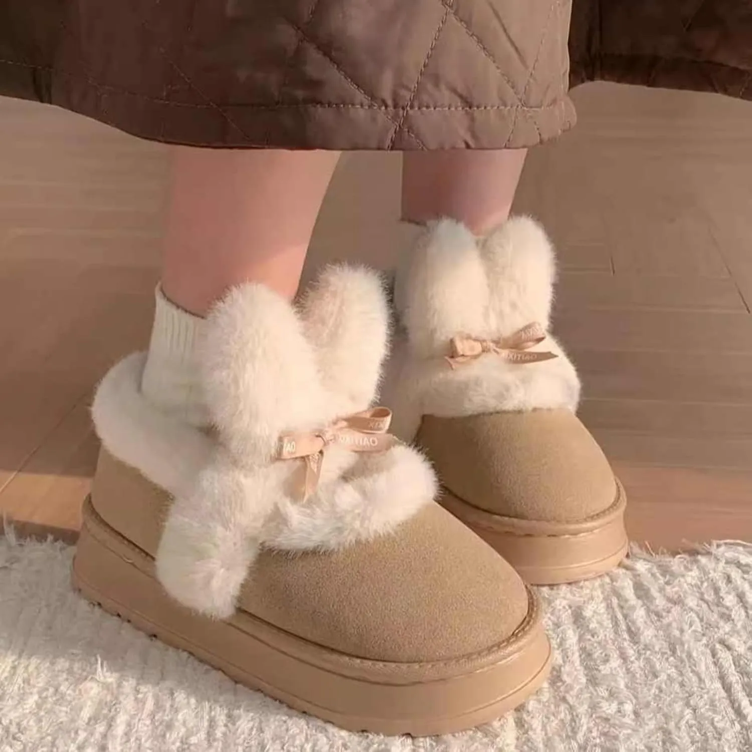 Women's Winter Plush Platform Snow Boots with Cute Fuzzy Rabbit Ears, Warm Faux Fur Slip-On Short Boots